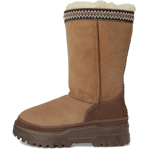 UGG Womens Classic Tall Trailgazer Boot, Chestnut Suede. 1158323 - Picture 6 of 6